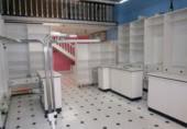 Local comercial en venta en Torrelavega foto
