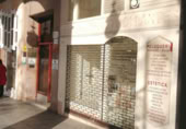 Local comercial en venta con 57m² en Torrelavega foto
