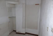 Local comercial en venta con 90m² en Torrelavega foto