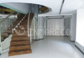 Local comercial en venta en Torrelavega foto