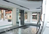 Local comercial en venta en Torrelavega foto