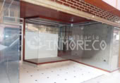 Local comercial en venta con 136m² en Torrelavega foto