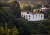 2500m² hotel for sale in Salas, photo