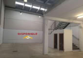 200m² warehouse industrial for sale in Alcalá de Guadaíra, photo