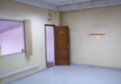 300m² workshop for sale in Alcalá de Guadaíra, photo