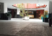145m² commercial premises for sale in Marbella, photo