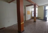 55m² commercial premises for sale in Gijón, photo