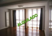 55m² office for sale in Pamplona, photo