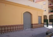Local comercial en venta en Chipiona foto