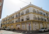 Local comercial en venta con 559m² en Chiclana de la Frontera foto