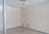 Local comercial en venta con 233m² en Chiclana de la Frontera foto