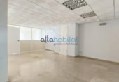89m² bureau pour vente à Dos Hermanas, photo