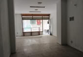 89m² commercial premises for sale in Pontevedra, photo