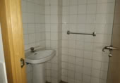 89m² commercial premises for sale in Pontevedra, photo