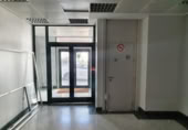 Local comercial
en venda
a Ronda, Calle José María Castelló Madrid foto