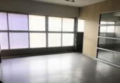 Nave en venta en Molins de Rei foto