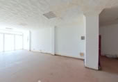 85m² commercial premises for sale in La Línea de la Concepción, photo