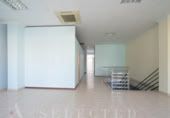 Local comercial en venta con 226m² en Pollensa foto