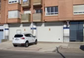 Local comercial en venta en Aguilar de Campoo, Calle Mártires foto