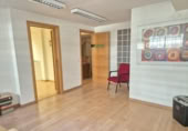 Oficina en venta con 60m² en Badajoz foto