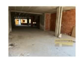 186m² locaux commerciaux pour vente à Sarria, photo