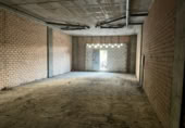 Local comercial en venta en Sevilla, en la zona de Barriada Pino Montano, Calle Estrella Canopus foto