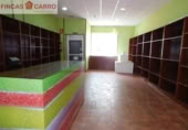 80m² commercial premises for sale in Pontevedra, photo