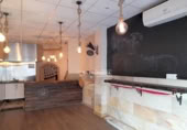 65m² commercial premises for sale in Blanes, photo