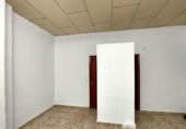 Local comercial en venta con 204m² en Linares, calle san salvador, 23700 foto