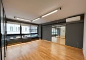 231m² offices for sale in A Coruña, photo