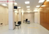 180m² commercial premises for sale in Poio, photo