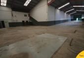 513m² warehouse industrial for sale in Martos, photo