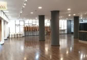 300m² commercial premises for rent in Elche, photo