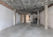 Local comercial en venta con 500m² en Marbella foto