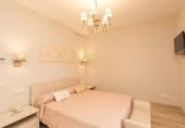 1737m² hotel for sale in Marbella, photo