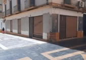 Local comercial en alquiler con 140m² en Lorca foto