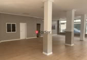 143m² locaux commerciaux pour vente à Martos, photo