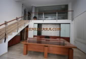 Local comercial en venta con 380m² en Denia foto