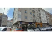 140m² commercial premises for sale in Ferrol, photo