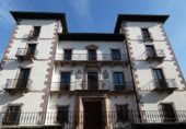 1412m² hôtel pour vente à Elbete, photo