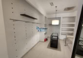 230m² commercial premises for sale in Úbeda, photo