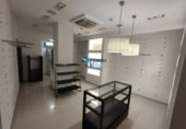 230m² commercial premises for sale in Úbeda, photo