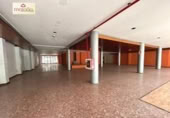 590m² commercial premises for rent in Elche, photo