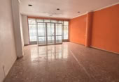 590m² commercial premises for rent in Elche, photo