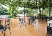 Restaurante en venta con 300m² en Orba foto