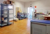 116m² commercial premises for sale in Dos Hermanas, avda. los pirralos photo