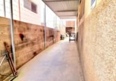 1000m² warehouse industrial for sale in Crevillent, photo