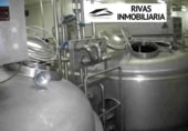 1300m² commercial premises industrial for sale in Luque, photo