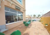 Local comercial en venta con 67m² en Orihuela foto