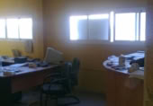 Nave en venta con 420m² en Sevilla foto